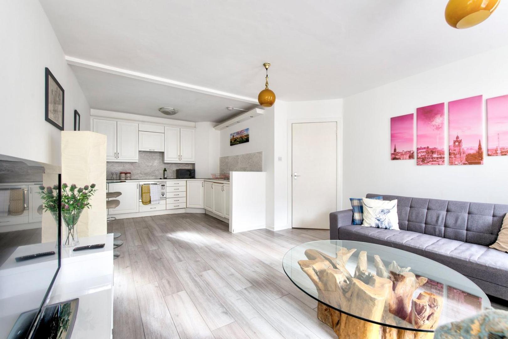 Apartamento Guestready - Bright & Airy 1Br Flat In Center Edimburgo Exterior foto